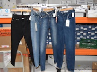 4 diverse broeken diverse maten - afbeelding 1 van  5