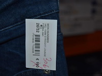 4 diverse broeken diverse maten - afbeelding 2 van  5