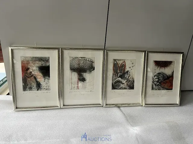 4 diverse etsen besand - afbeelding 1 van  8