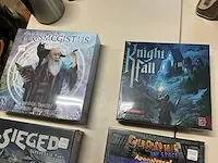 4 diverse gezelschapspellen trismegistus, red raven, renegade - afbeelding 2 van  8