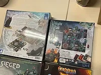 4 diverse gezelschapspellen trismegistus, red raven, renegade - afbeelding 5 van  8