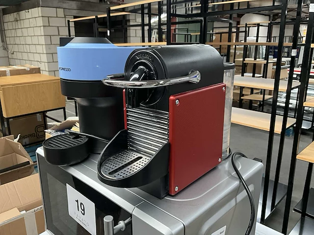 4 diverse keukentoestellen wo beko, nespresso en inventum - afbeelding 9 van  9