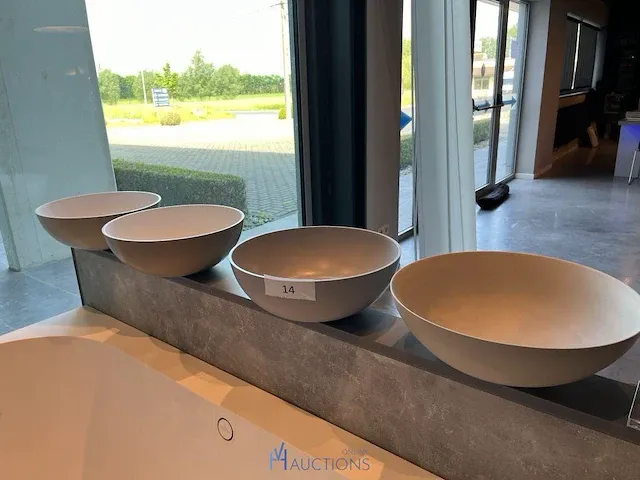 4 diverse lavabo's - afbeelding 1 van  7