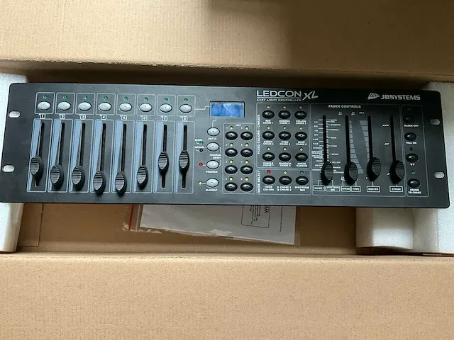 4 diverse lichtcontrollers - afbeelding 8 van  9
