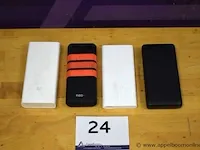 4 diverse powerbanks, werking niet gekend, zonder kabels