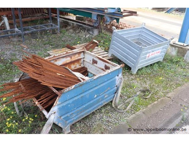 4 diverse stalen containers - afbeelding 3 van  3