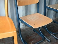 4 diverse stoelen - afbeelding 3 van  4