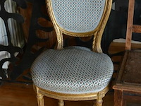 4 diversen antieken stoelen - afbeelding 4 van  5