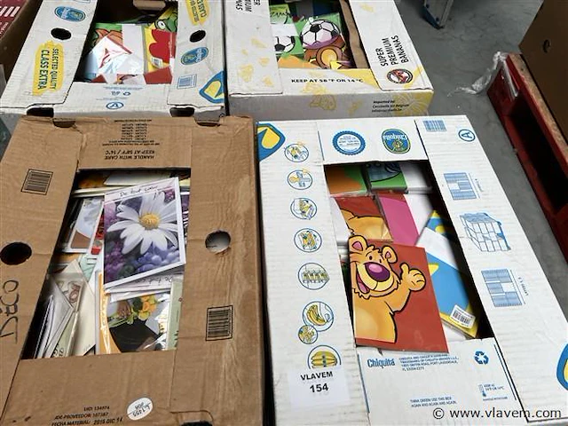 4 dozen inh. partij kaartjes (franstalig) - afbeelding 1 van  5