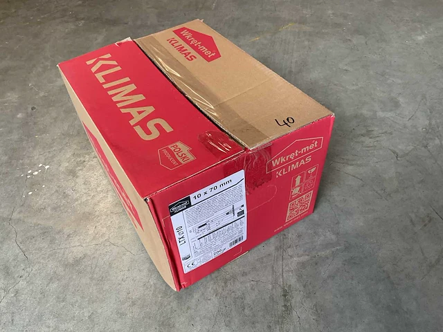 4 dozen isolatie pluggen met pvc nagel - afbeelding 1 van  3
