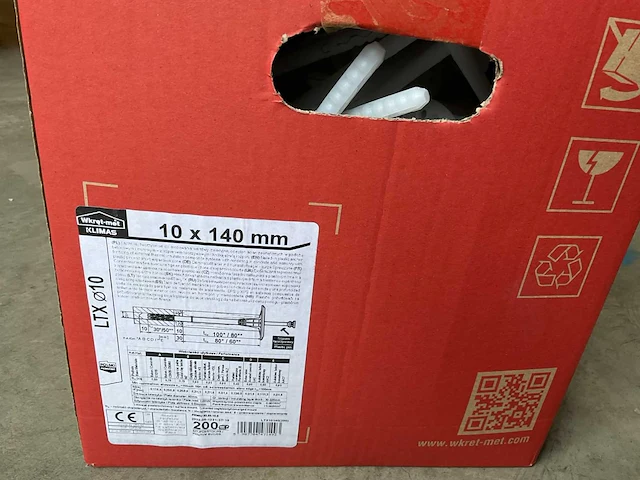 4 dozen isolatie pluggen met pvc nagel - afbeelding 2 van  3