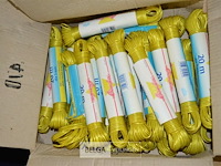 4 dozen met div wasdraadlijnen - afbeelding 2 van  3