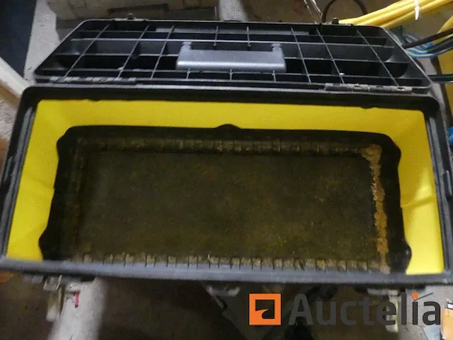 4 dozen met handgereedschap - afbeelding 3 van  17