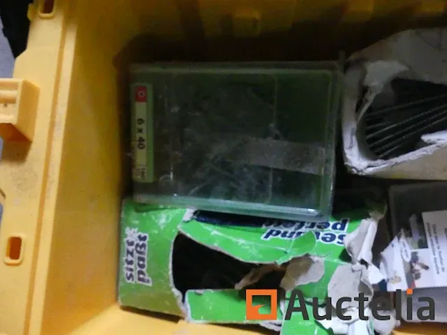 4 dozen met handgereedschap - afbeelding 9 van  17