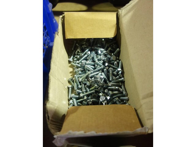 4 dozen tapbouten - afbeelding 4 van  4