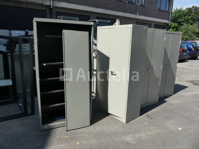 4 dubbele deur kasten - afbeelding 1 van  6