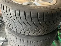 4 dunlop autobanden, sp winter sport 4d - afbeelding 4 van  7