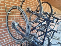 4 fietsen - afbeelding 2 van  5