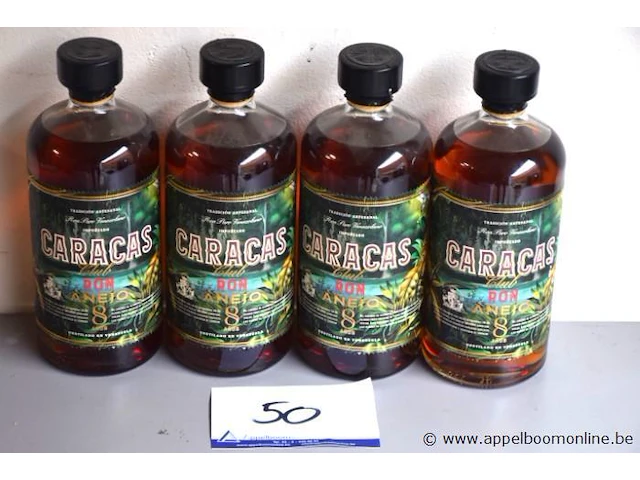 4 flessen à 100ml rum caracas 8yr 40% - afbeelding 1 van  2