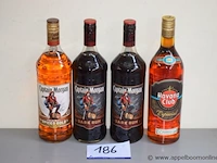 4 flessen à 70cl diverse rum 40%