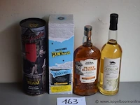 4 flessen à 70cl diverse whisky 46% - afbeelding 1 van  5