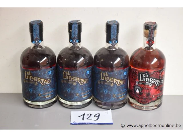 4 flessen à 70cl rum el libertad 8yr 40,1% - afbeelding 1 van  3