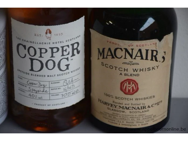 4 flessen à 70cl whiskey wild weasel, belgian cream, copper dog, macnair 40% - afbeelding 2 van  3