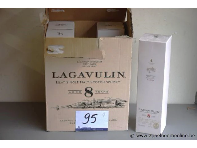 4 flessen à 70cl whisky lagavulin 8yr 48% - afbeelding 1 van  3