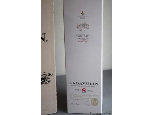 4 flessen à 70cl whisky lagavulin 8yr 48% - afbeelding 2 van  3