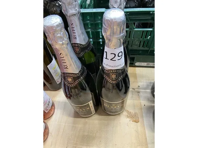 4 flessen cava fabr ruffus - afbeelding 1 van  3