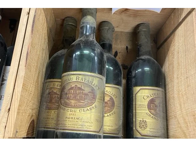 4 flessen château batailley pauillac, 1983 - afbeelding 2 van  2