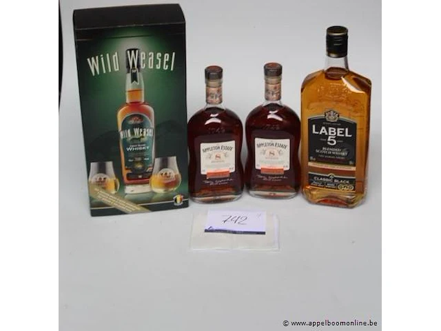 4 flessen diverse whisky wo label 5 - afbeelding 1 van  3