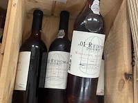 4 flessen redoma doura, 2001 - afbeelding 2 van  2