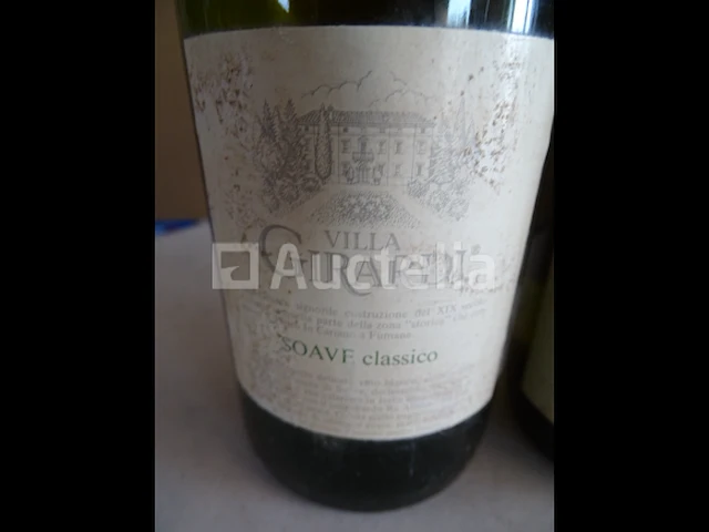 4 flessen soave classico villa girardi 1984 - afbeelding 4 van  4