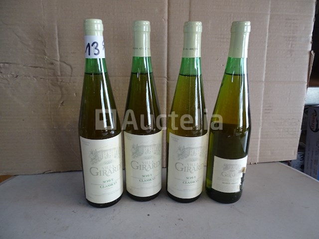 4 flessen villa girardi soave classico 1984 - afbeelding 1 van  5