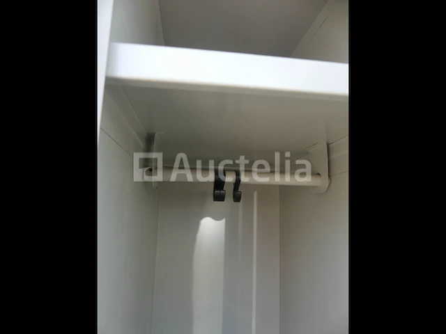 4 garderobekasten met 3 deuren - afbeelding 3 van  6