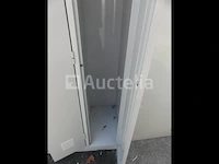 4 garderobekasten met 3 deuren - afbeelding 6 van  6