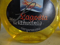 4 genummerde flessen lagosta vinho verde - afbeelding 3 van  8