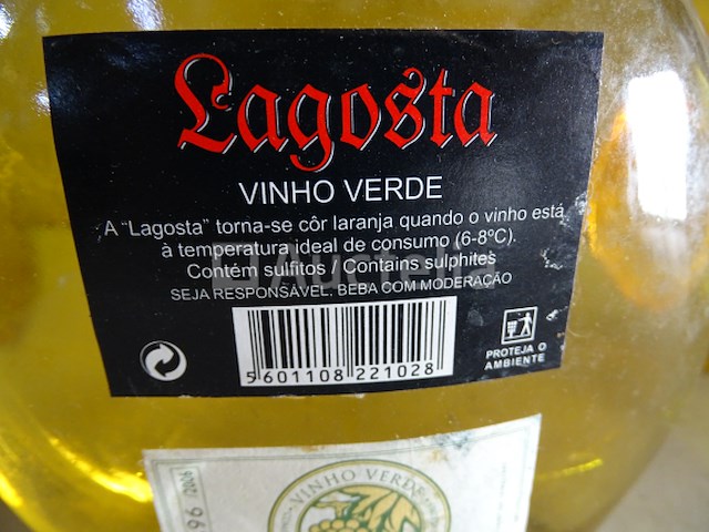 4 genummerde flessen lagosta vinho verde - afbeelding 4 van  8