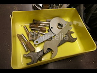 4 handgereedschap - afbeelding 4 van  6