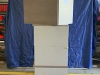 4 hangkasten 61 x 63 x 37 cm - afbeelding 1 van  2