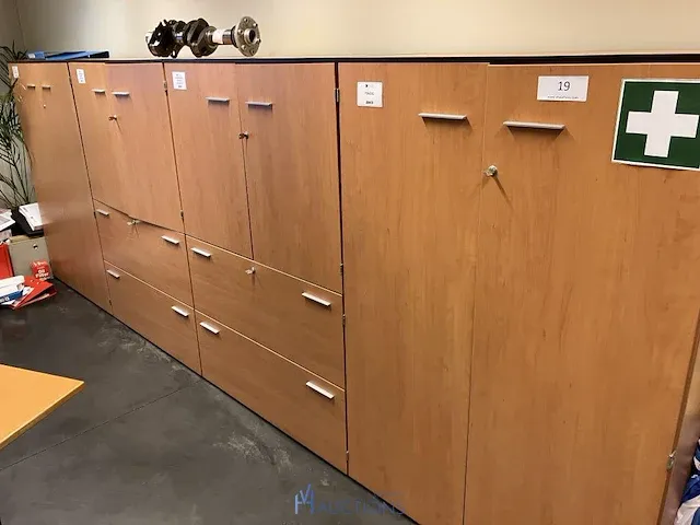 4 houten dossierkasten - afbeelding 2 van  7