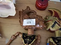 4 houten marionetten indonesie - afbeelding 2 van  7