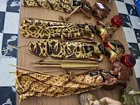 4 houten marionetten indonesie - afbeelding 4 van  7