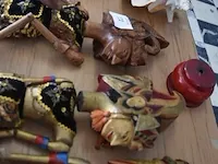 4 houten marionetten indonesie - afbeelding 7 van  7