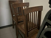 4 houten stoelen - afbeelding 4 van  4