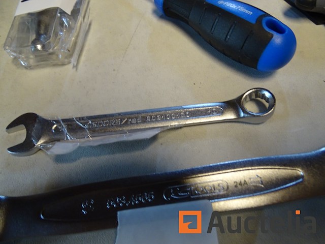 4-in-1 omkeerbare ratelsleutel, titan 11318 1/4" sleutel, diversen (zie foto's) - afbeelding 5 van  9