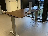 4 in hoogte verstelbare bureaus - afbeelding 7 van  8