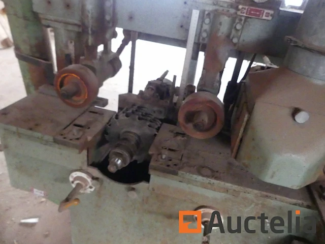 4-kantige schaafmachine en rolvormmachine gubisch 170 - afbeelding 11 van  14