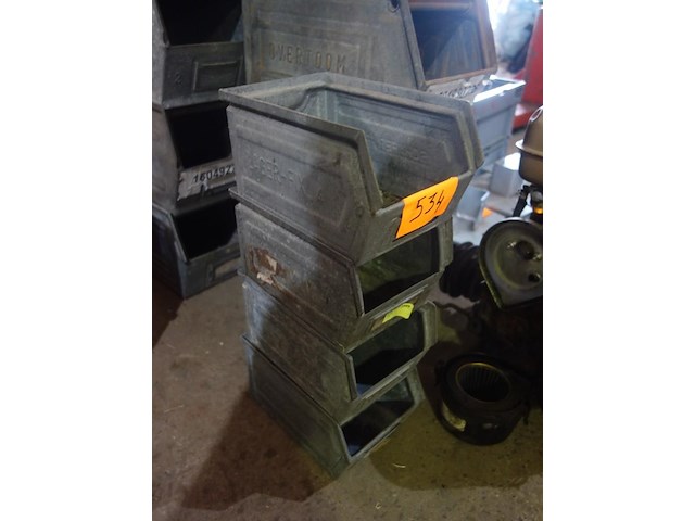 4 kleine metalen bakken - afbeelding 1 van  2